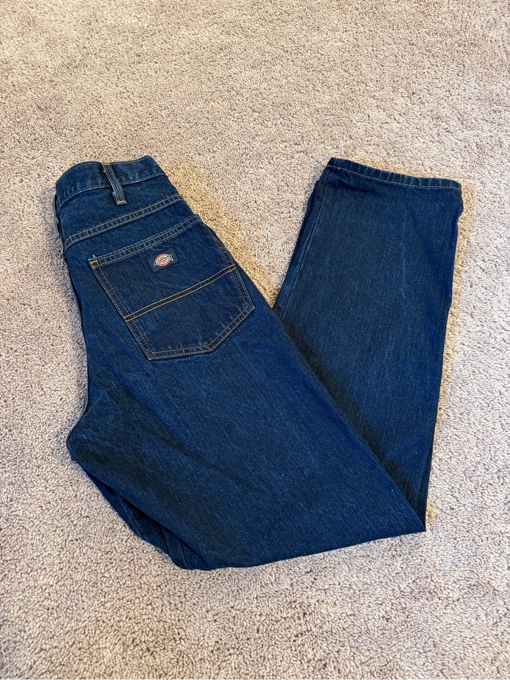 Dickies Men's Relaxed straight leg Jeans in Dark Blue high rise